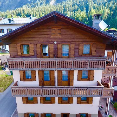 Hotel Ajarnola Locazioni Turist Auronzo di Cadore Exterior foto