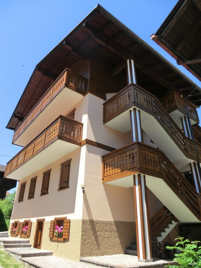 Hotel Ajarnola Locazioni Turist Auronzo di Cadore Exterior foto