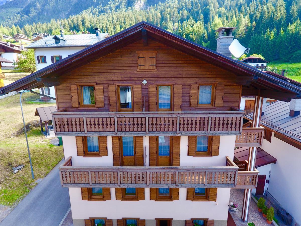 Hotel Ajarnola Locazioni Turist Auronzo di Cadore Exterior foto